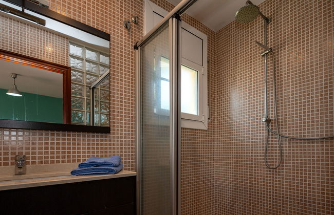 4 bedroom House in Calafell with swimming pool and garden - Photo 20