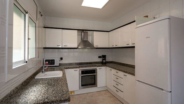 4 bedroom House in Calafell with swimming pool and garden - Photo 3