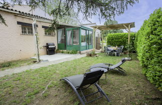 Foto 2 - Haus mit 1 Schlafzimmer in Solliès-Pont mit garten und blick aufs meer