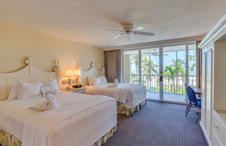 Photo 2 - Apartment in Fort Myers Beach with swimming pool and sea view