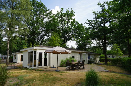 Foto 1 - Casa de 3 quartos em Arnhem com piscina e jardim