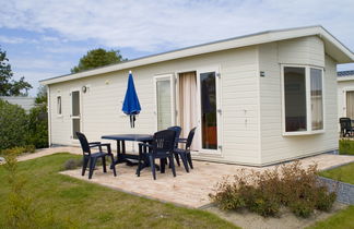 Photo 1 - Maison de 2 chambres à Breskens avec piscine et vues à la mer