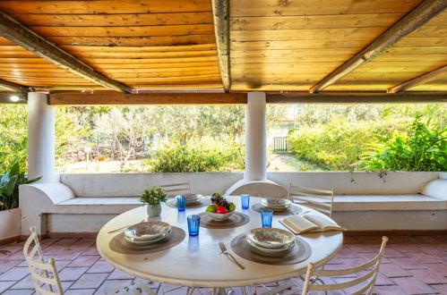 Foto 30 - Casa de 3 quartos em Quartu Sant'Elena com jardim e vistas do mar
