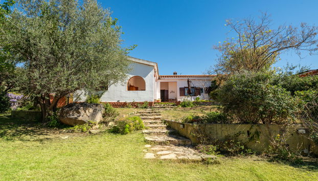 Haus mit 4 Schlafzimmern in Quartu Sant'Elena mit garten - Foto 5