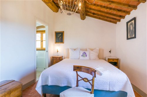 Foto 25 - Appartamento con 3 camere da letto a Greve in Chianti con terrazza