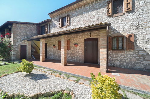 Photo 37 - Maison de 4 chambres à Massa Martana avec piscine privée et jardin