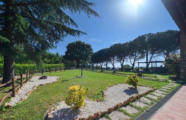 Casa de 5 quartos em Massa Martana com piscina privada e jardim - Foto 35