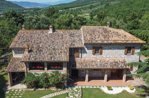 Foto 3 - Casa con 4 camere da letto a Massa Martana con piscina privata e giardino