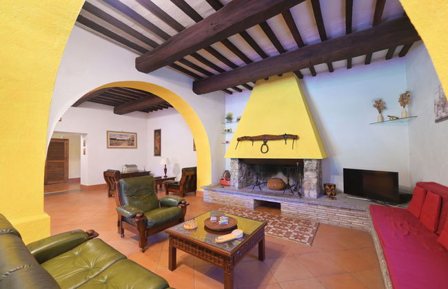 Casa de 5 quartos em Massa Martana com piscina privada e jardim - Foto 9