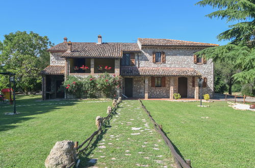 Photo 34 - Maison de 4 chambres à Massa Martana avec piscine privée et jardin