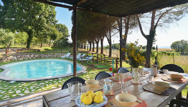 Casa de 5 quartos em Massa Martana com piscina privada e jardim - Foto 4