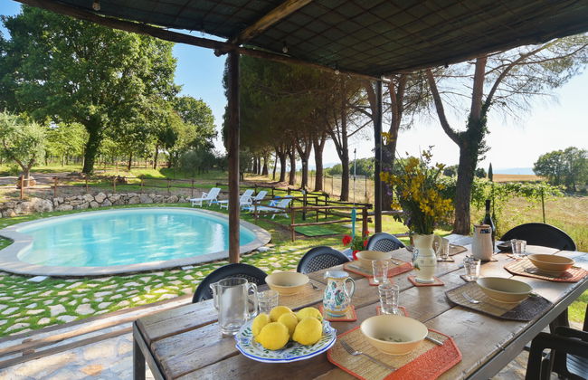 Casa de 5 quartos em Massa Martana com piscina privada e jardim - Foto 4
