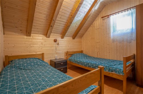 Foto 19 - Haus mit 5 Schlafzimmern in Vinodolska Općina mit terrasse