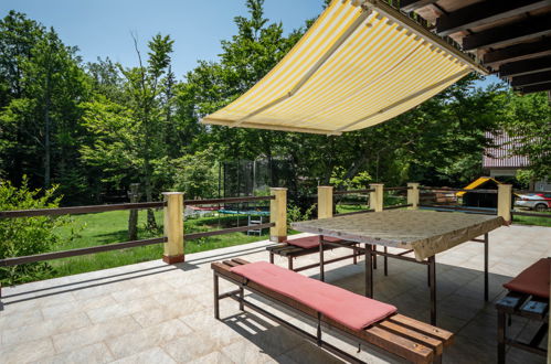 Foto 2 - Casa de 5 quartos em Vinodolska Općina com jardim e terraço