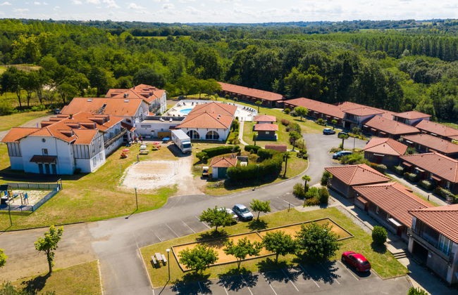 Apartamento de 4 quartos em Cassen com piscina e terraço - Foto 29