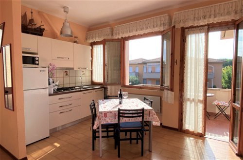 Foto 17 - Apartment mit 2 Schlafzimmern in Rosignano Marittimo mit blick aufs meer