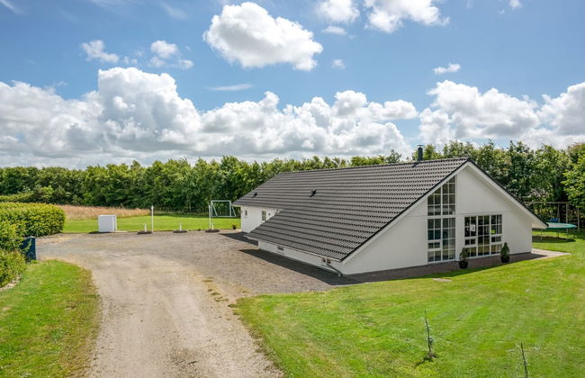 Casa de 4 quartos em Hemmet com piscina privada e terraço - Foto 8