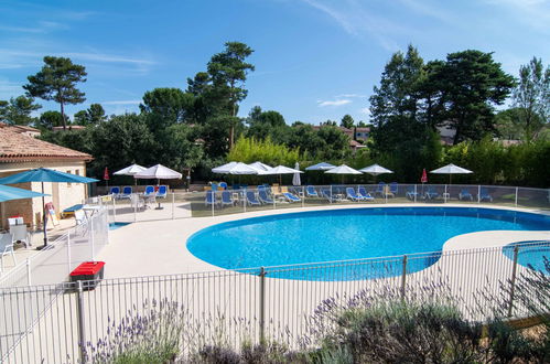 Foto 35 - Casa de 4 habitaciones en Nans-les-Pins con piscina privada y jardín