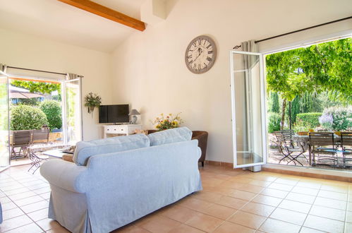 Photo 11 - 4 bedroom House in Nans-les-Pins with private pool and garden