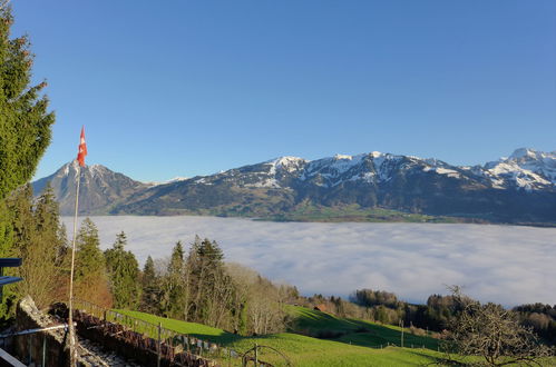 Foto 33 - Casa de 5 quartos em Sarnen com piscina privada e vista para a montanha