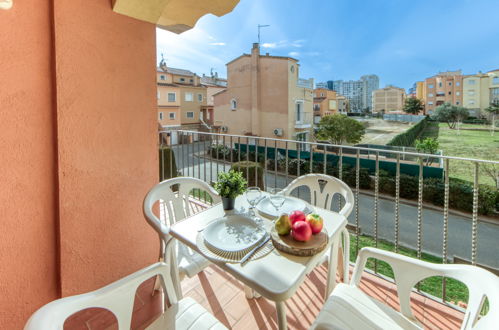 Foto 22 - Apartamento de 2 habitaciones en Castelló d'Empúries con terraza y vistas al mar