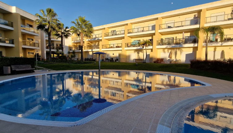 Foto 1 - Apartamento de 2 habitaciones en Albufeira con piscina y vistas al mar