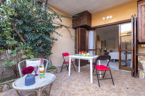 Photo 18 - Apartment in Golfo Aranci with garden and terrace