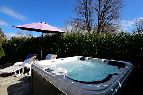 Photo 9 - Maison de 2 chambres à Dobrinj avec piscine privée et vues à la mer