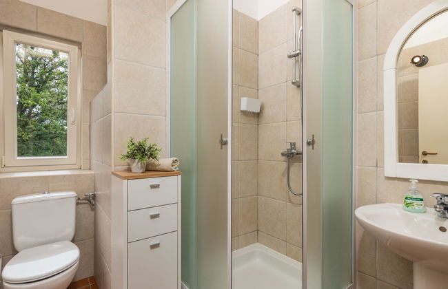 Casa de 3 quartos em Dobrinj com piscina privada e jardim - Foto 27