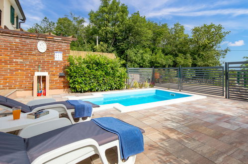 Photo 52 - Maison de 2 chambres à Dobrinj avec piscine privée et jardin