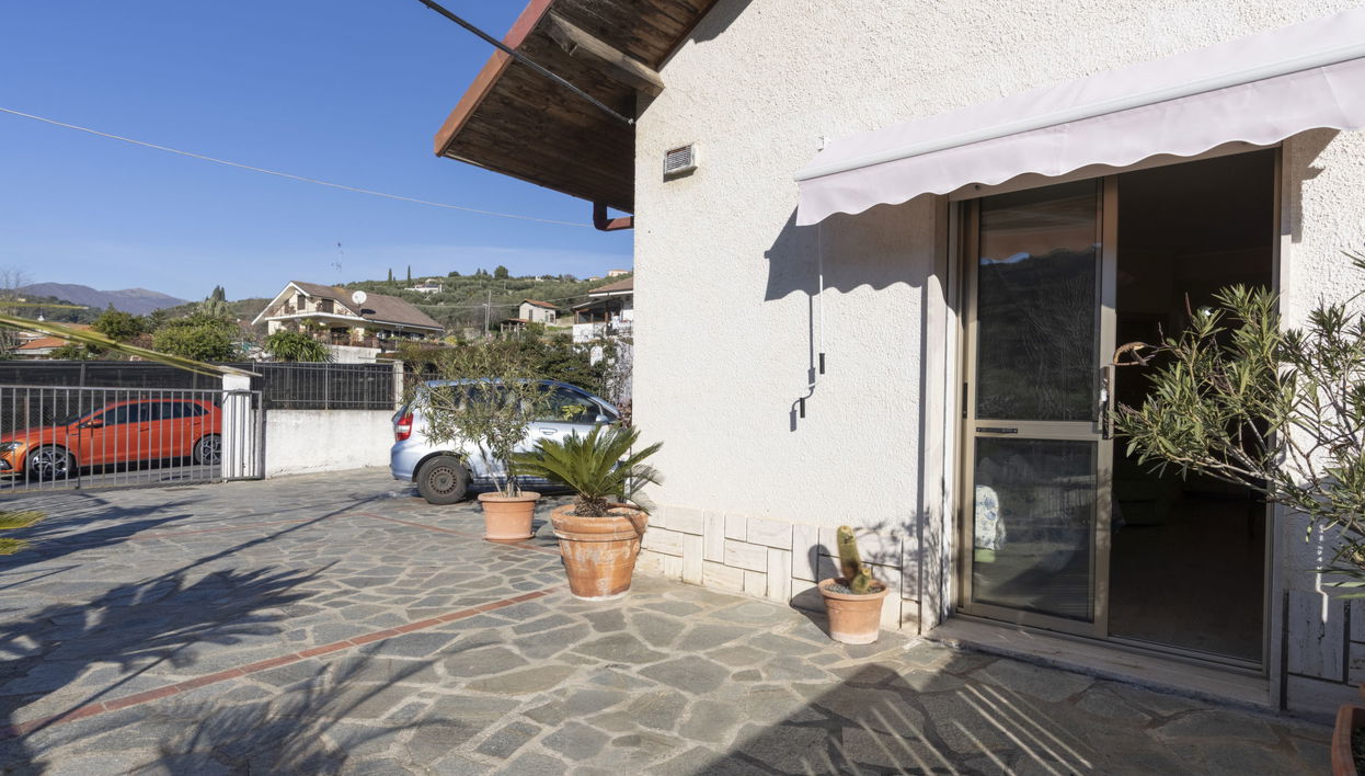 Appartement de 1 chambre à Diano Castello avec jardin et terrasse - Photo 1