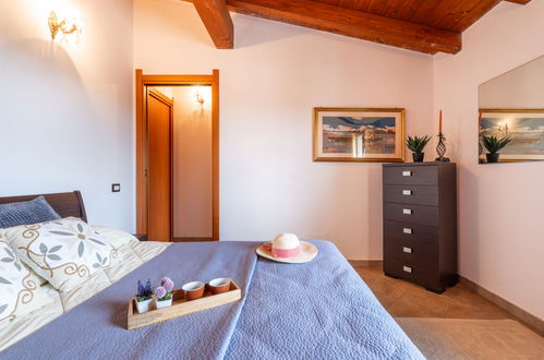 Foto 4 - Appartamento con 3 camere da letto a Villaputzu con terrazza e vista mare