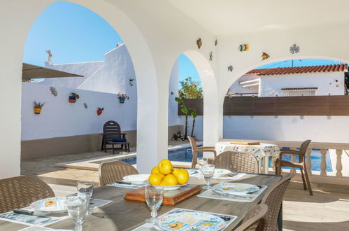 Photo 2 - Maison de 3 chambres à Mont-roig del Camp avec piscine privée et jardin