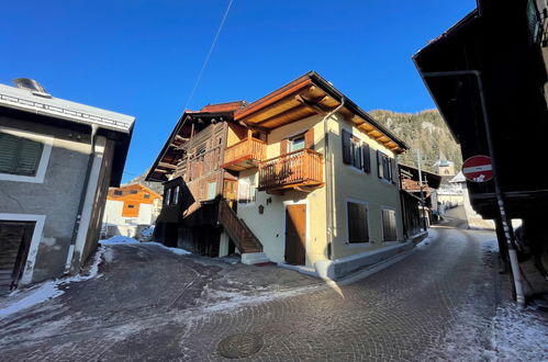 Photo 37 - Appartement de 3 chambres à Canazei avec vues sur la montagne