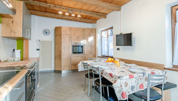 3 bedroom Apartment in Canazei - Photo 2