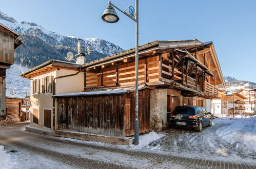 Foto 40 - Appartamento con 3 camere da letto a Canazei con vista sulle montagne