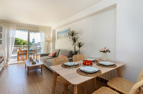 Foto 9 - Apartamento de 2 quartos em Castell-Platja d'Aro com piscina e jardim