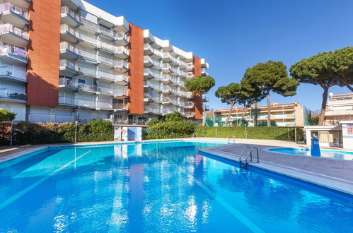 Foto 25 - Apartamento de 2 habitaciones en Castell-Platja d'Aro con piscina y vistas al mar