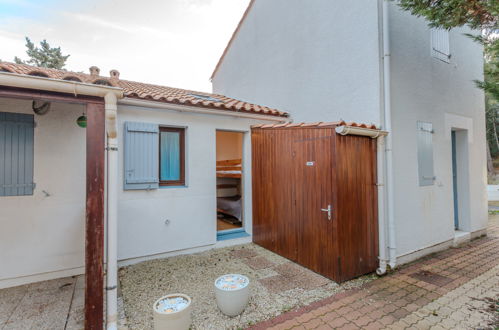 Photo 17 - Maison de 1 chambre à Les Mathes avec piscine et vues à la mer