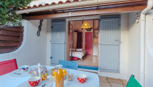 Casa con 1 camera da letto a Les Mathes con piscina e giardino - Foto 2