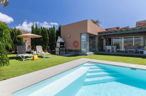 Foto 10 - Haus mit 2 Schlafzimmern in San Bartolomé de Tirajana mit privater pool und garten