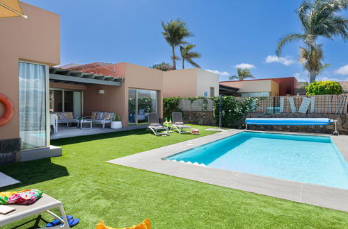 Foto 1 - Haus mit 2 Schlafzimmern in San Bartolomé de Tirajana mit privater pool und garten