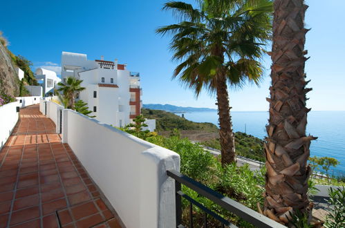 Photo 14 - Appartement de 2 chambres à Torrox avec piscine et vues à la mer