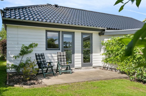Foto 10 - Haus mit 3 Schlafzimmern in Allingåbro mit terrasse und sauna