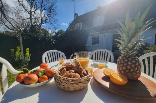 Photo 26 - Maison de 4 chambres à Carnac avec jardin et terrasse