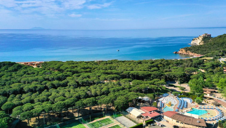 Foto 1 - Haus mit 2 Schlafzimmern in Castiglione della Pescaia mit schwimmbad und blick aufs meer