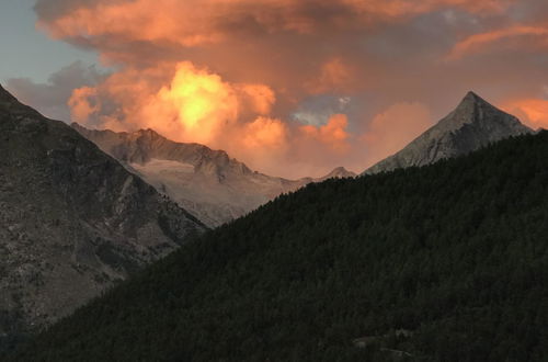 Foto 37 - Appartamento con 1 camera da letto a Saas-Fee con sauna e vasca idromassaggio