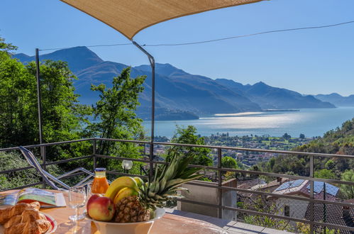 Foto 1 - Casa de 2 quartos em Gravedona ed Uniti com terraço e vista para a montanha