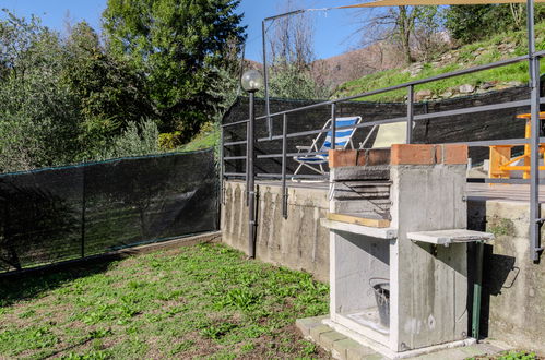 Foto 35 - Casa de 2 quartos em Gravedona ed Uniti com terraço e vista para a montanha