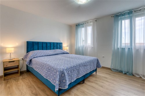 Foto 8 - Apartamento de 2 habitaciones en Opatija con terraza y vistas al mar
